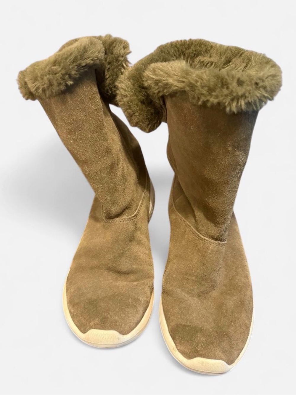 Women's Suede Faux-Fur Cuff Winter Boots - Olive